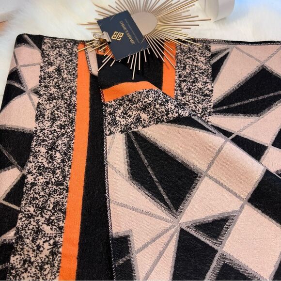 Double-Sided Large Vegan Cashmere Shawl / Scarf / Wrap - Picture 5 of 16